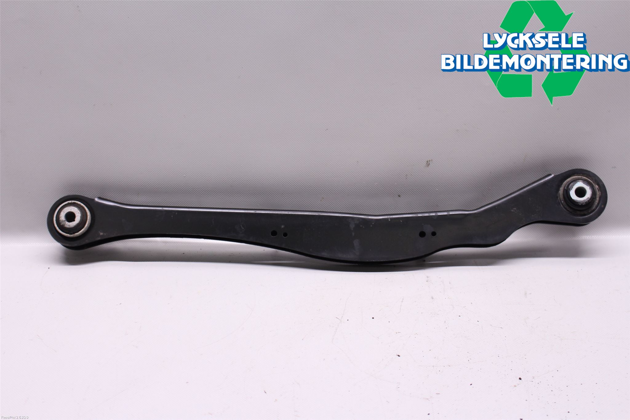 BMW X1 F48 15-22 Bärarm Bak Vänster