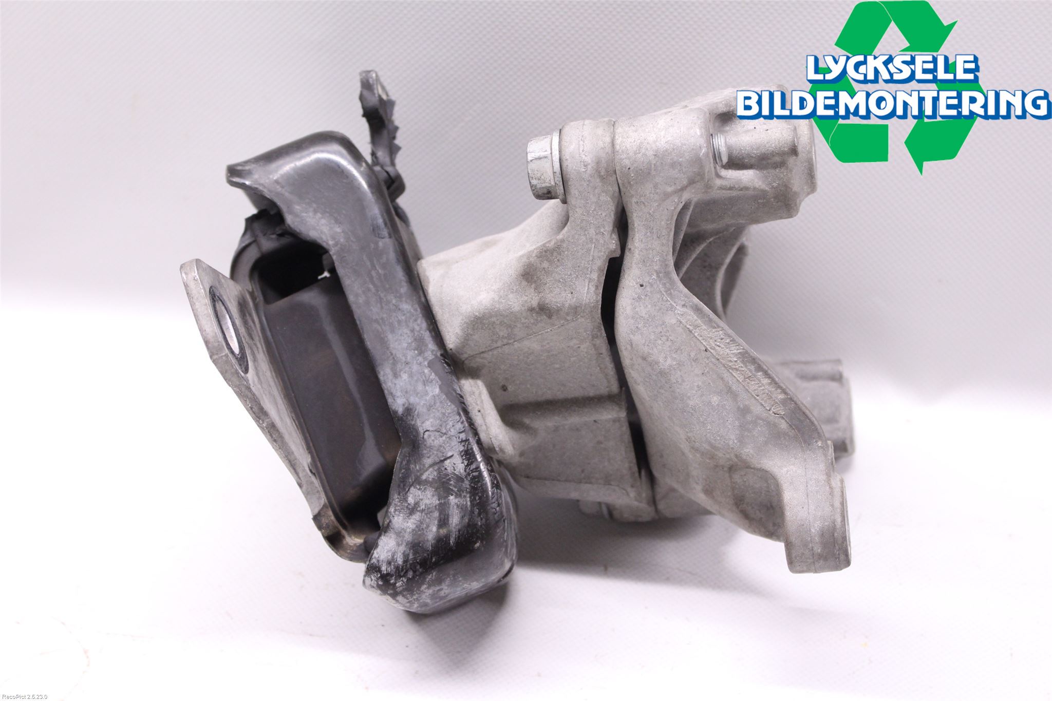 Volkswagen VW AMAROK 2H 10-22 Motorfäste