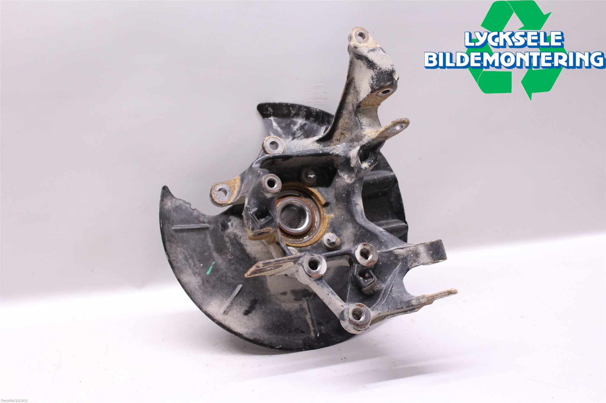 Ford KUGA 17-19 Hjullagerhus-Spindel Hö B