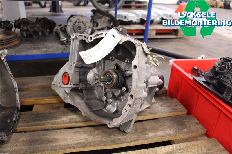 Renault CLIO IV 12-16 Växellåda Man 5 Vxl