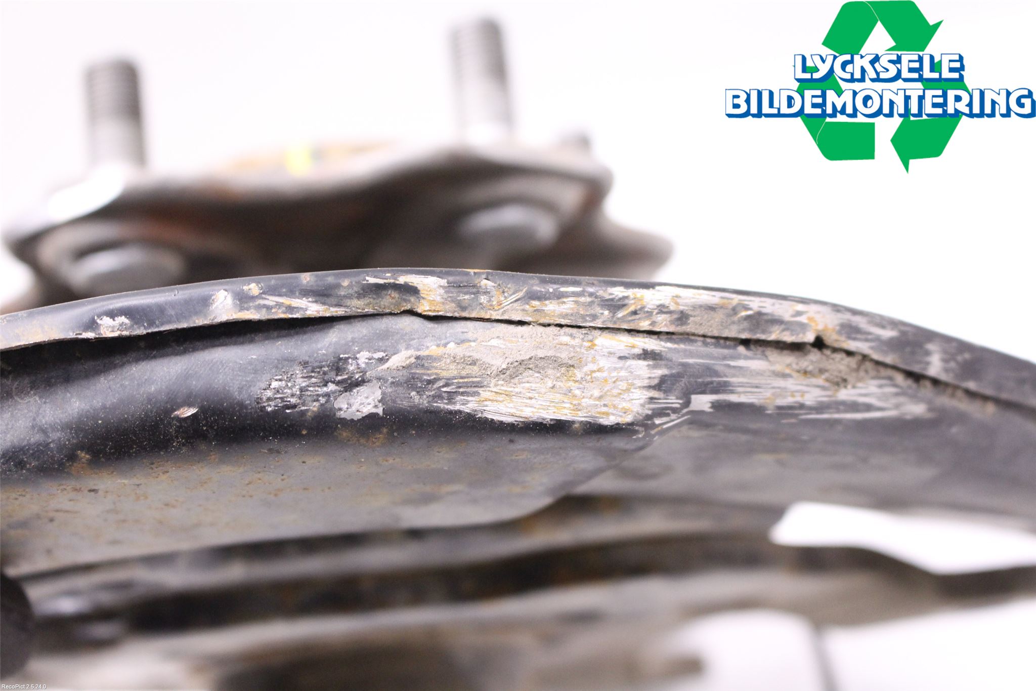 Nissan PULSAR Hjullagerhus-Spindel Vä B