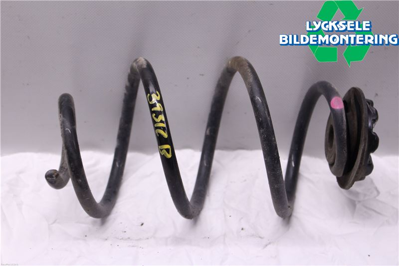 Nissan PULSAR Fjäder Bak