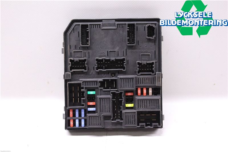 Nissan PULSAR Säkringsdosa-Elcentral