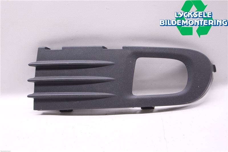 Volvo V50 04-07 Dimljussarg Fram