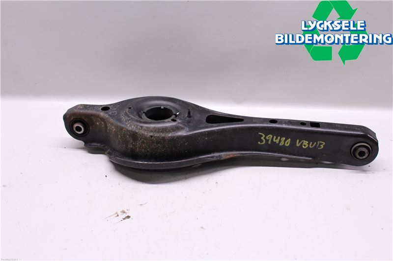 Ford KUGA 17-19 Bärarm Bak Vänster