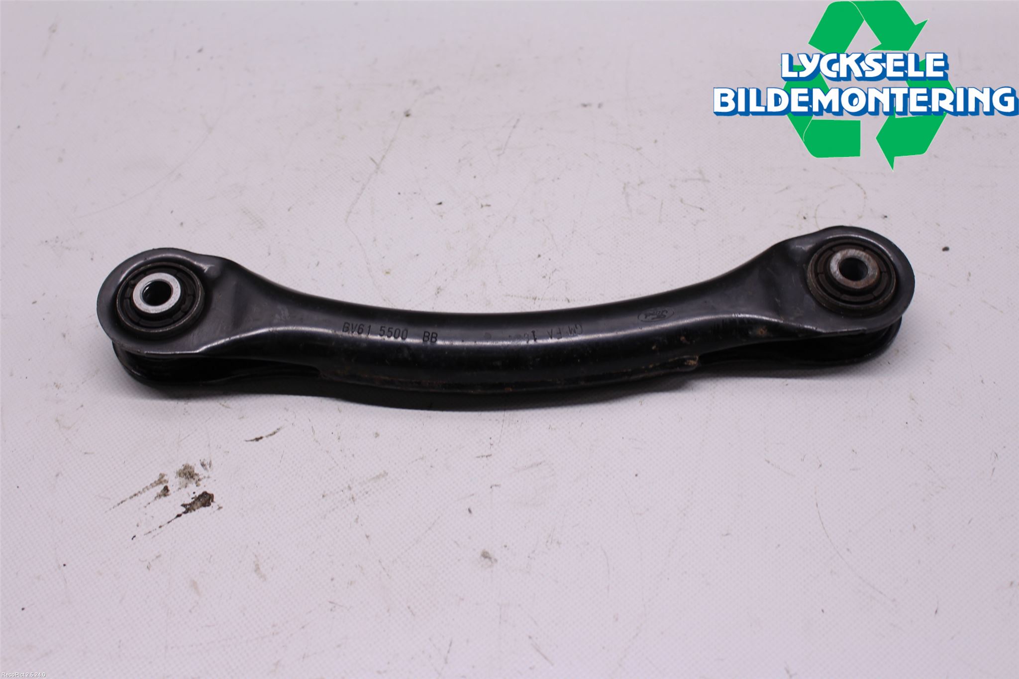 Ford KUGA 17-19 Bärarm Bak Vänster