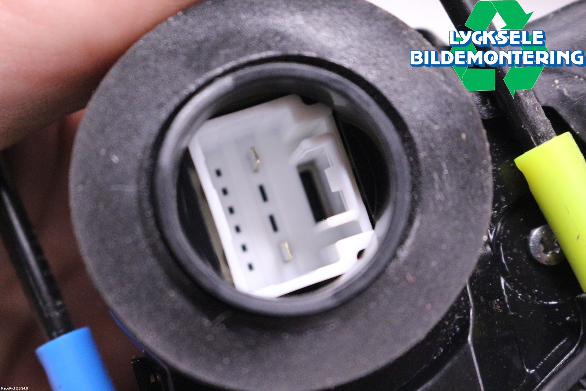 Subaru FORESTER SJ 13-18 Låskista-Dörrlås