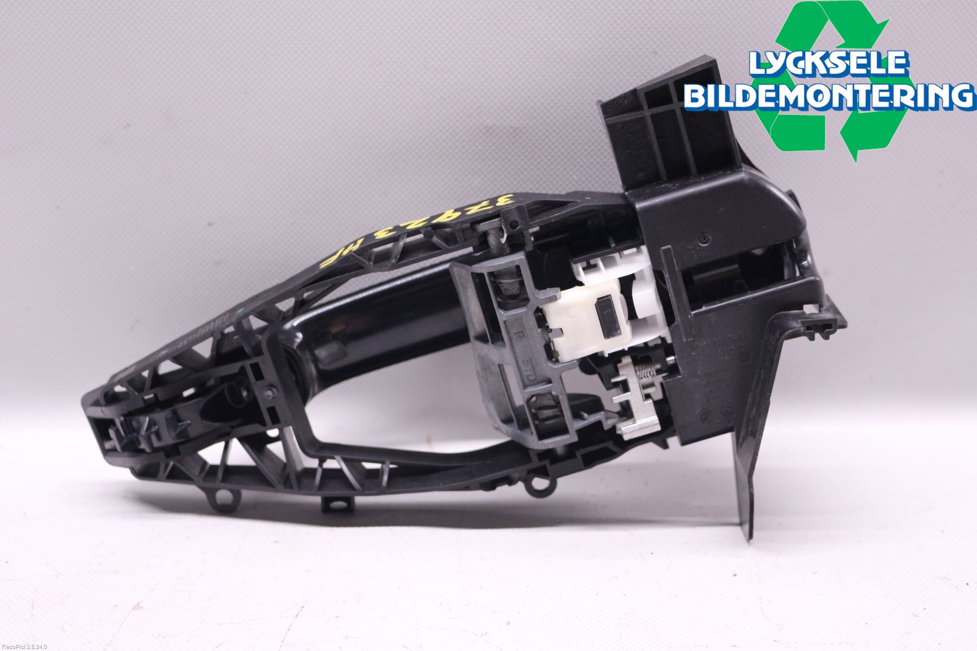 BMW 5 G30/G31/F90 17-23 Dörrhandtag Yttre Hö