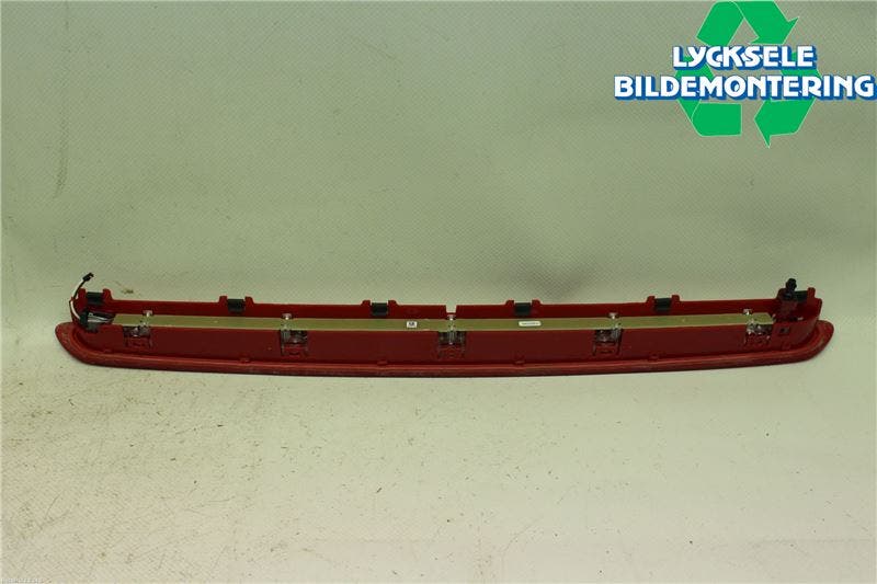 Volkswagen VW PASSAT 15-19 Bromsljus Bakruta