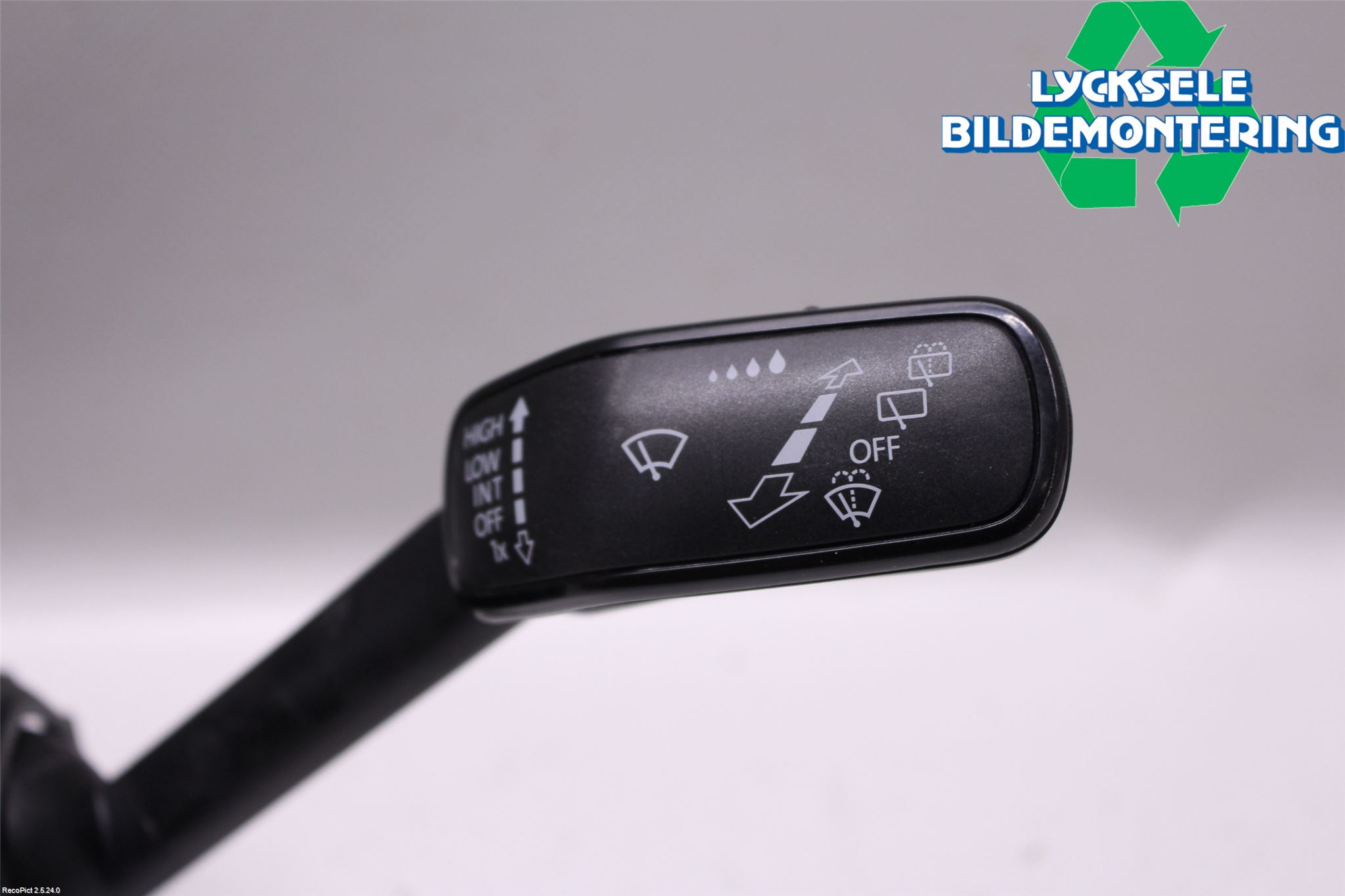 Volkswagen VW GOLF / E-GOLF VII 13-20 Spakcentral