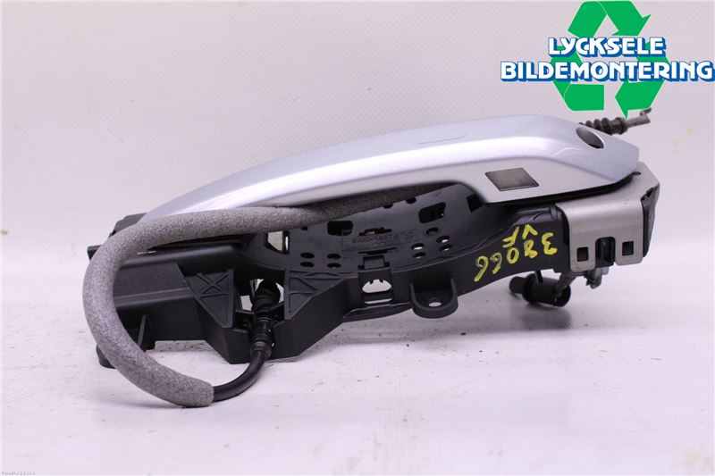 Audi A4/S4 B9 16-19 Dörrhandtag Yttre Vä