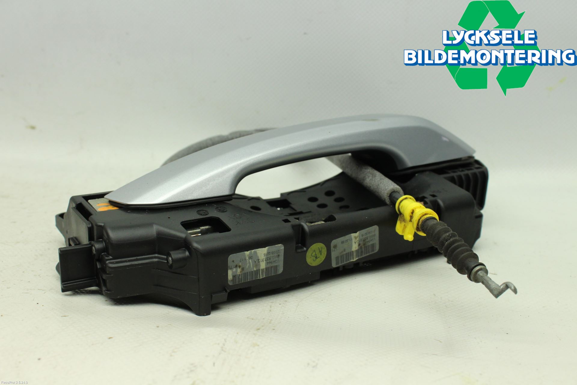 Audi A4/S4 B9 16-19 Dörrhandtag Yttre Hö