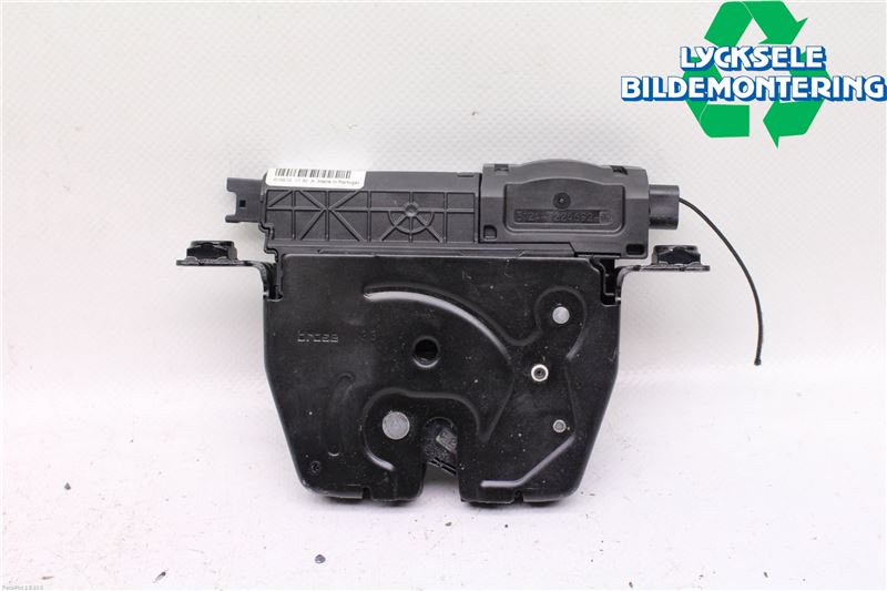 BMW 3 F30/F31/F80 12-19 Låskista Baklucka