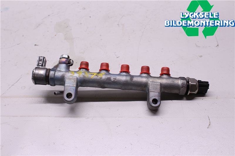 Subaru FORESTER SJ 13-18 Inj. Fuelrail