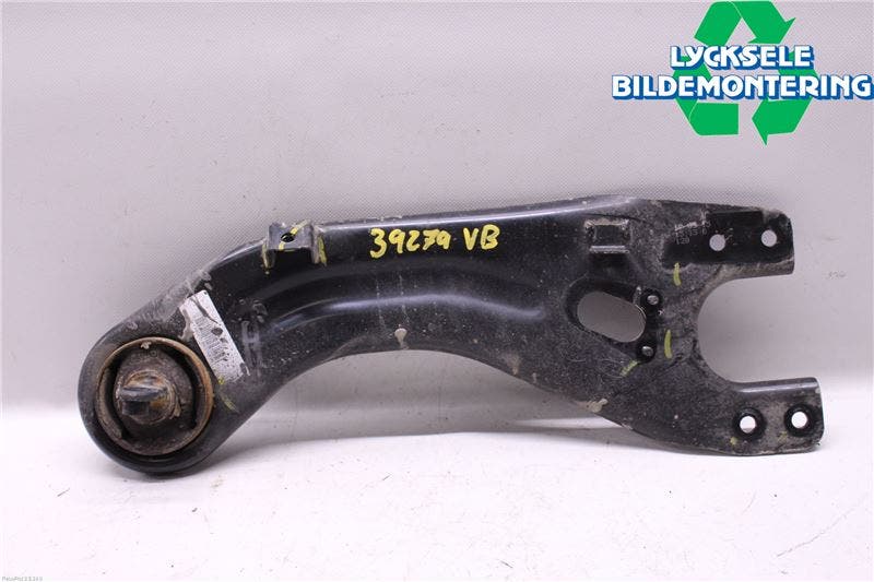 Hyundai i30 GD 13-17 Bärarm Bak Vänster