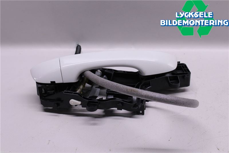 Volkswagen VW PASSAT 15-19 Dörrhandtag Yttre Hö