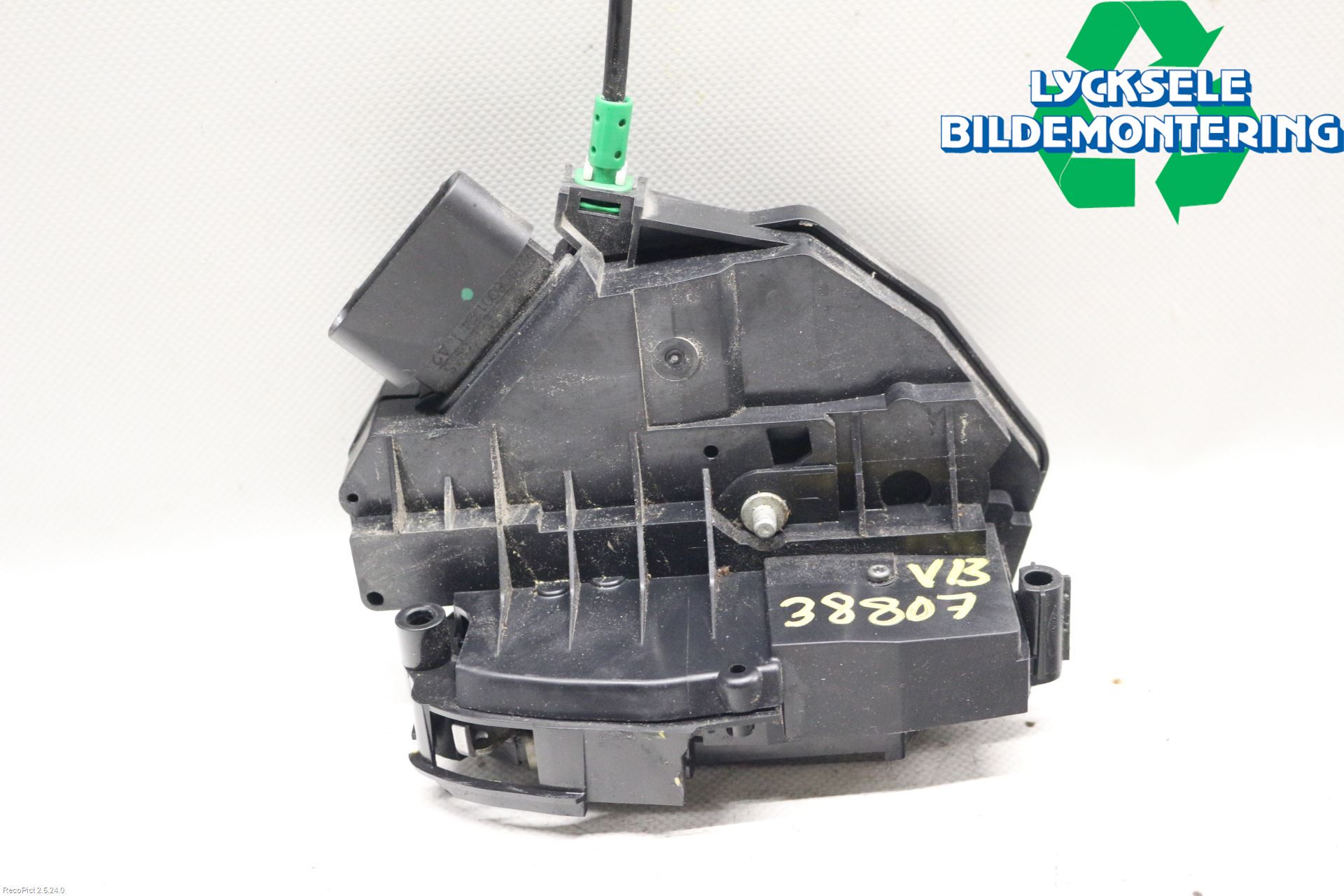 Ford FIESTA 13-17 Låskista-Dörrlås