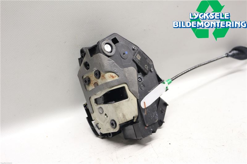 Ford FIESTA 13-17 Låskista-Dörrlås