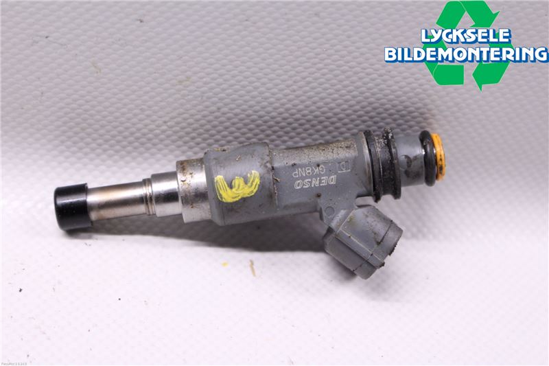 Subaru OUTBACK 15-20 Injspridare