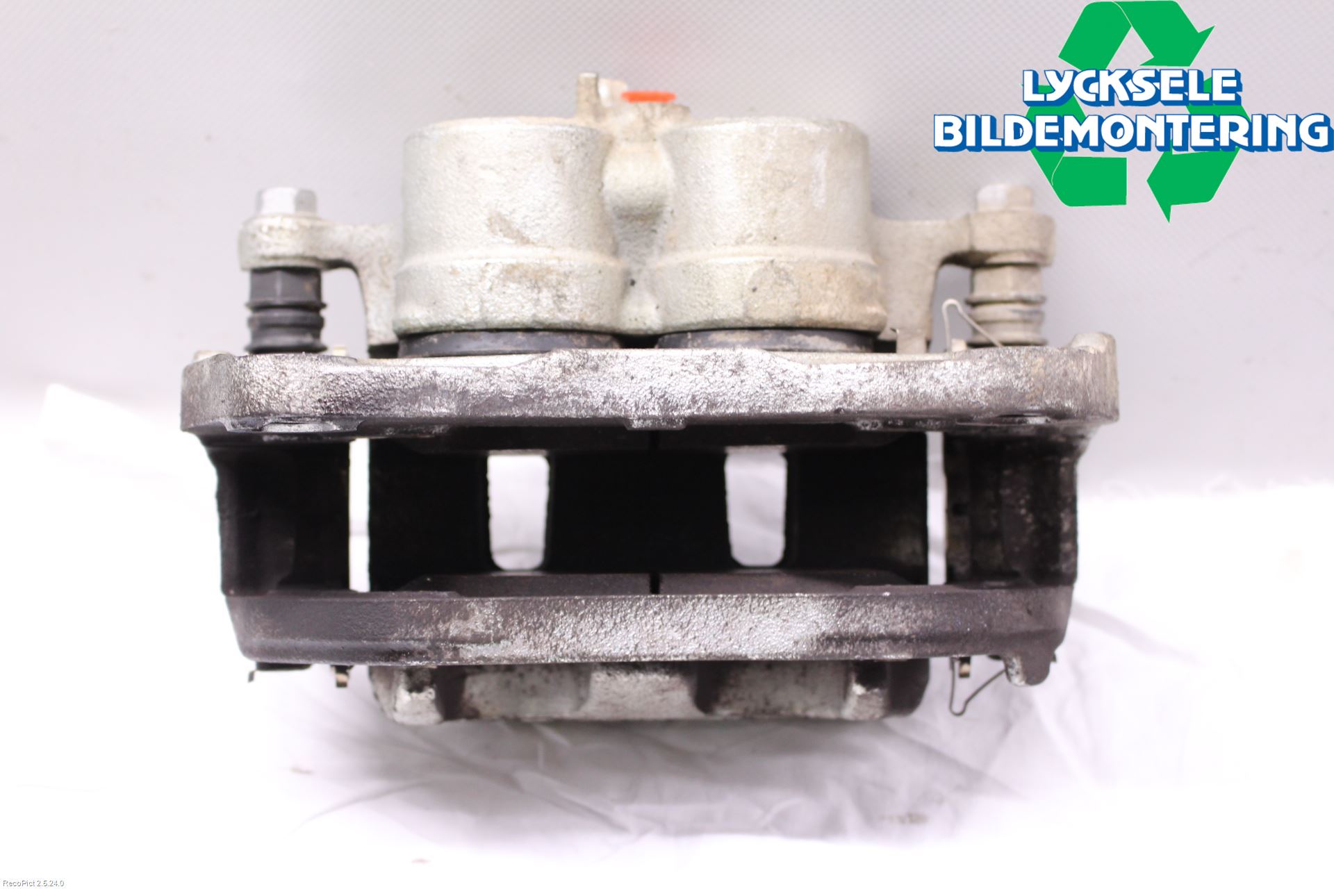 Subaru OUTBACK 15-20 Bromsok Fram Höger