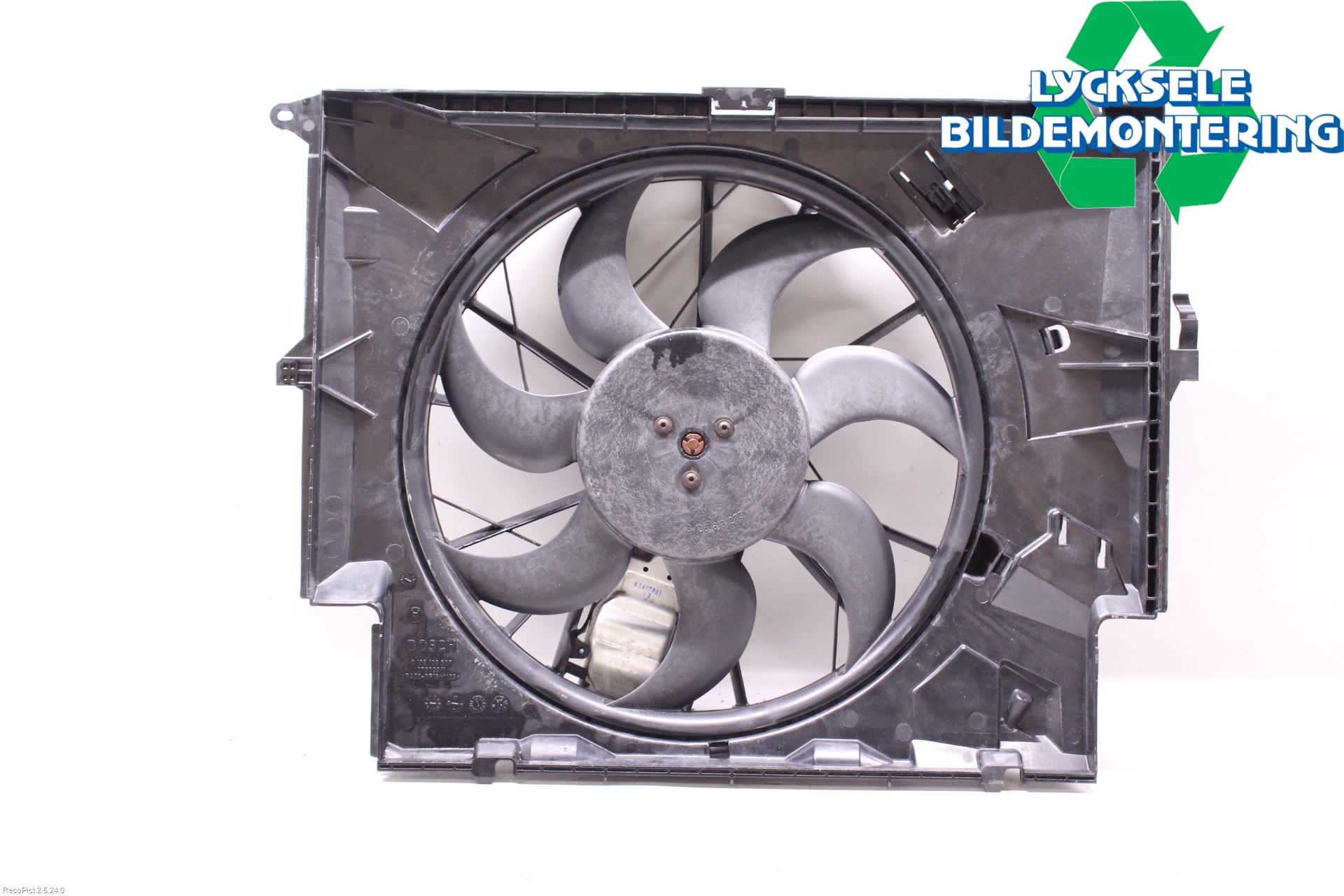 BMW 1 E87/81 5D/3D 03-11 Kylfläktkåpa