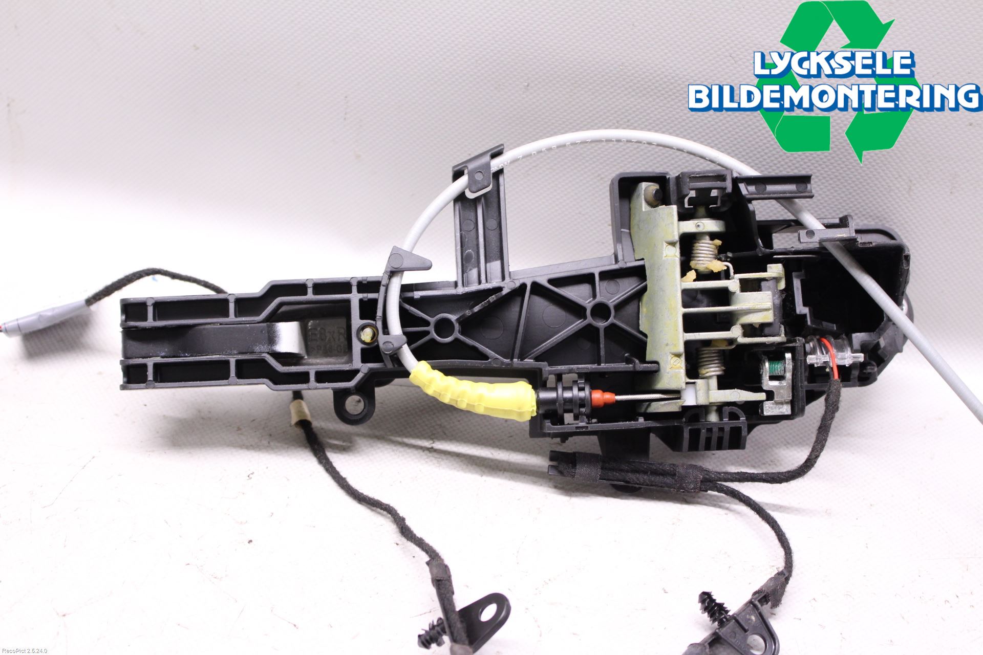 BMW 1 E87/81 5D/3D 03-11 Dörrhandtag Yttre Hö