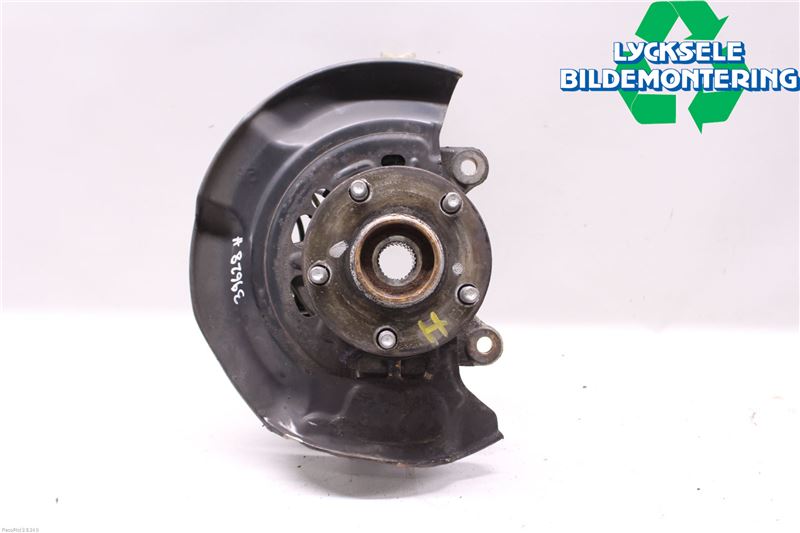 Toyota AURIS 13-19 Styrspindel Lagerhus Hö