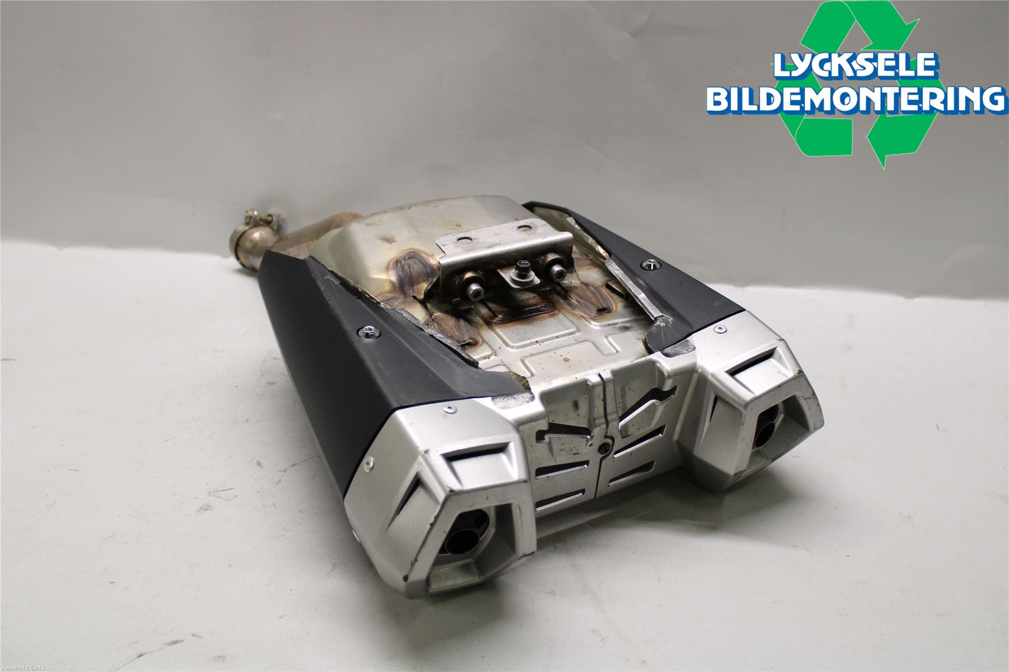 MC och moped MC YAMAHA Avgas-Ljuddämpare-Rör