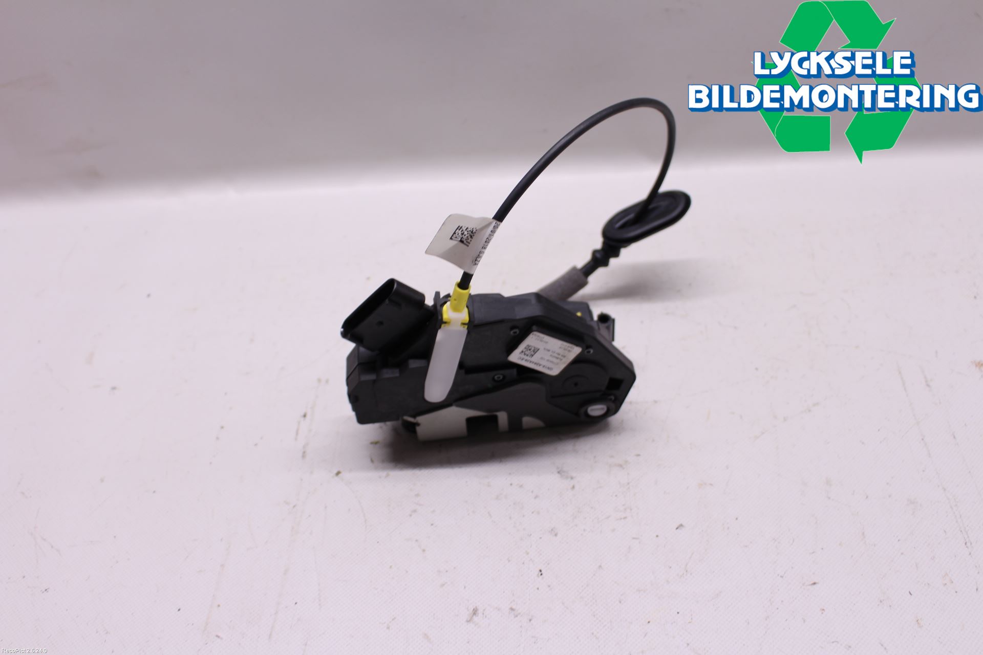 Ford ECOSPORT 17- Låskista-Dörrlås