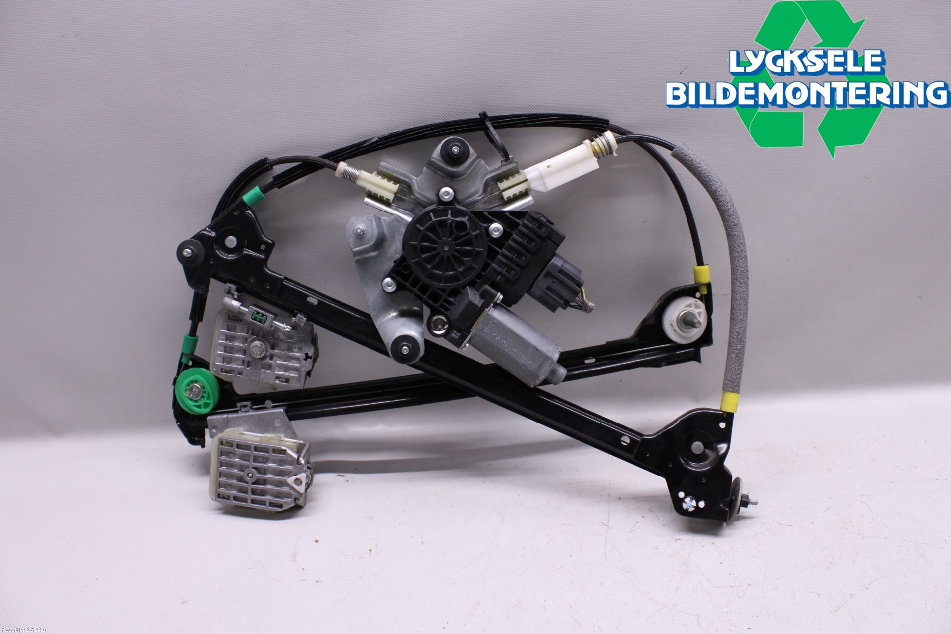 Ford MUSTANG V 05-14 Fönsterhissmotor