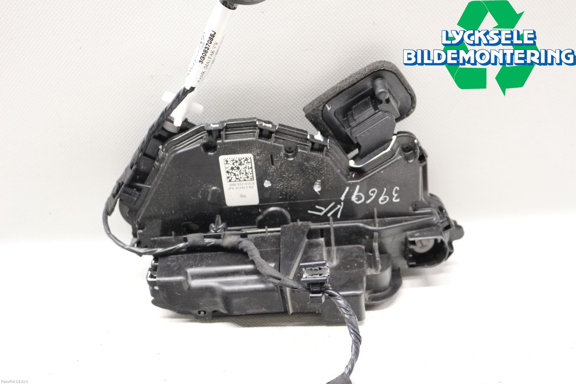 Volkswagen VW PASSAT 15-19 Låskista-Dörrlås