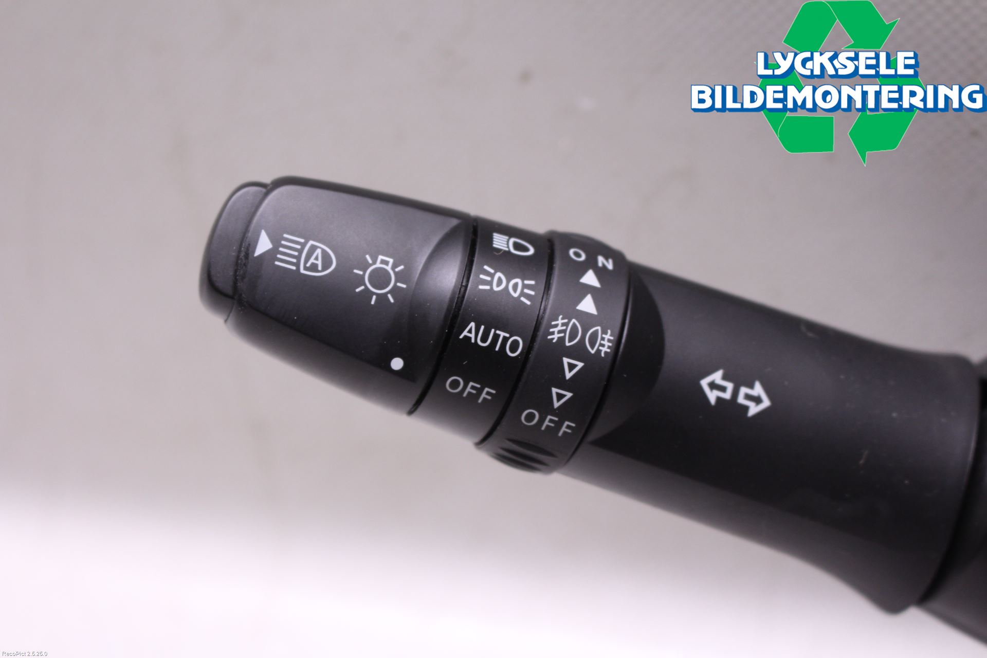 Mitsubishi OUTLANDER 13-21 Spakcentral