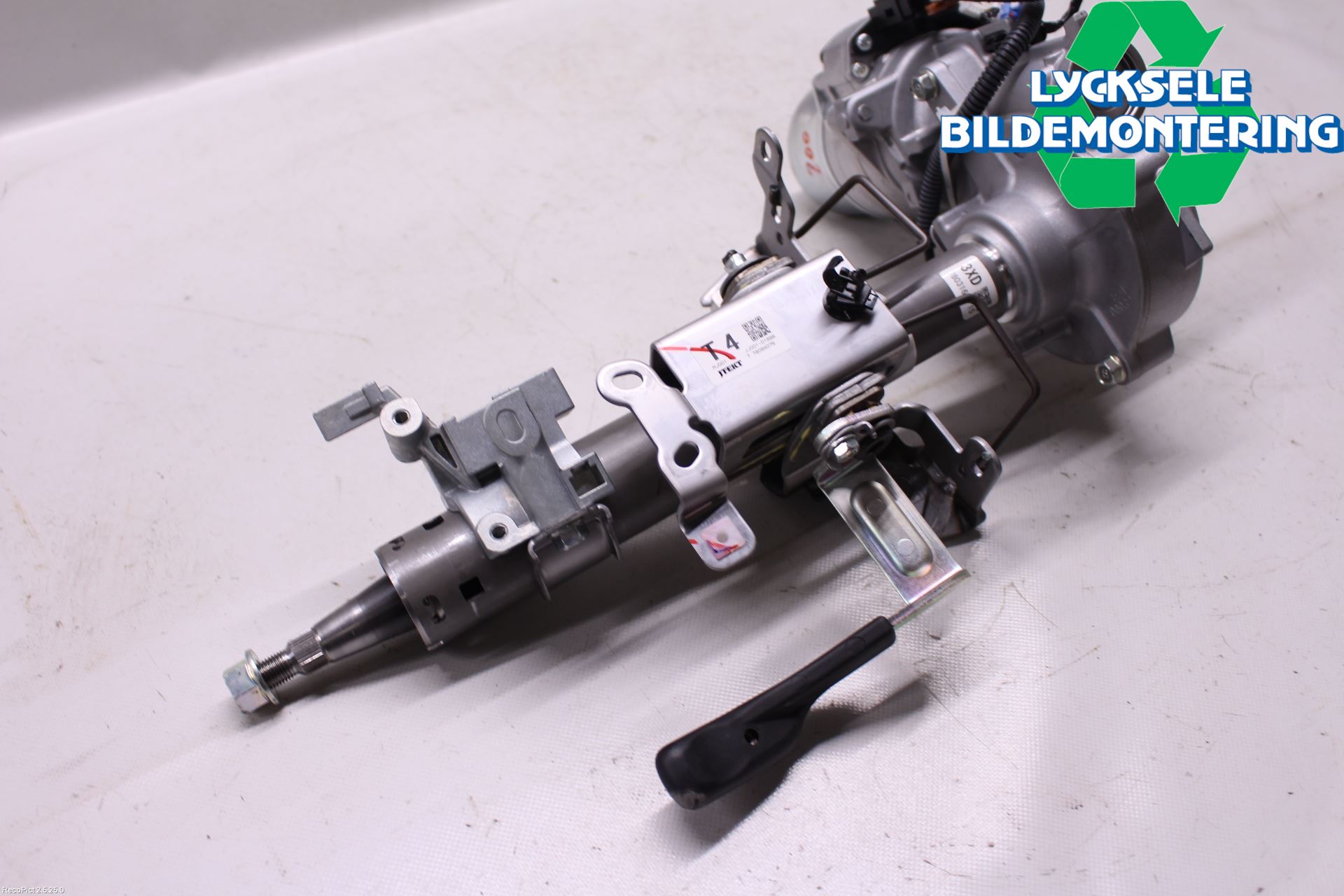 Mitsubishi OUTLANDER 13-21 Rattaxelagg Med Inb Servo