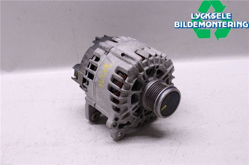 Volkswagen VW PASSAT 15-19 Generator