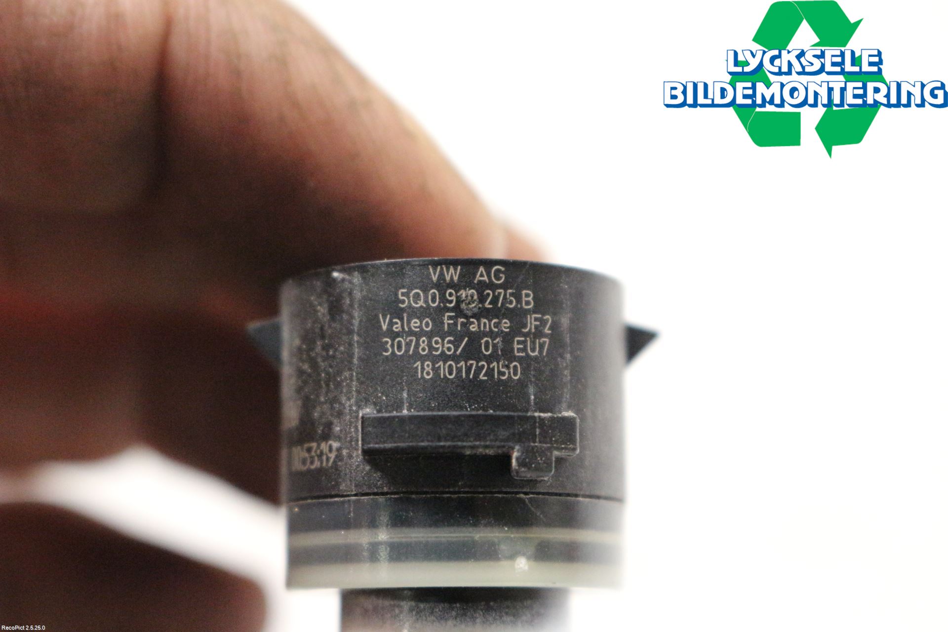 Volkswagen VW PASSAT 15-19 Parkeringshjälp Frontsensor
