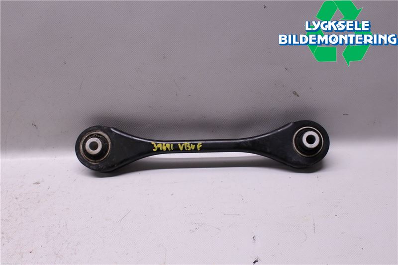 Volkswagen VW PASSAT 15-19 Bärarm Bak Vänster