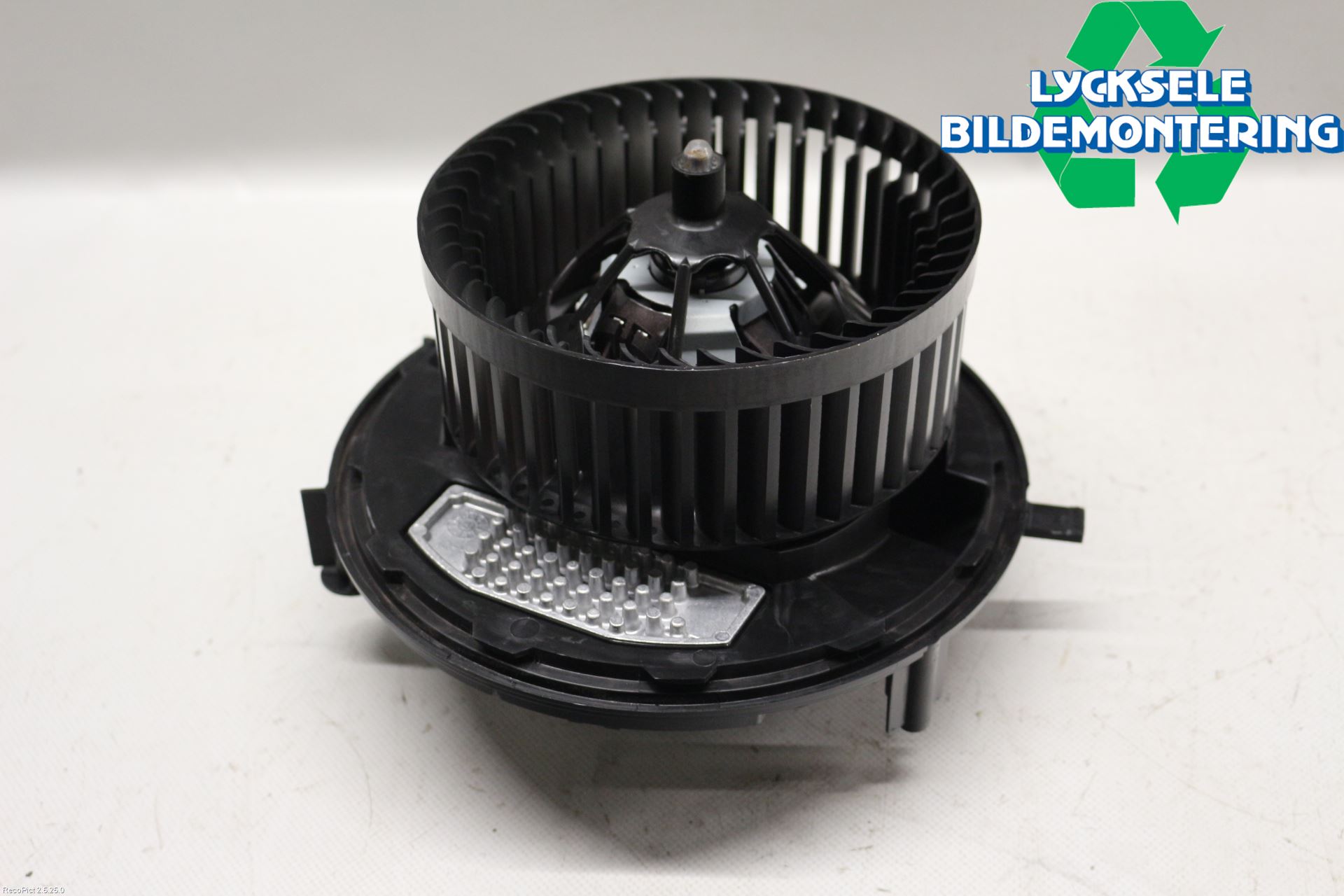 Volkswagen VW PASSAT 15-19 Ac Värmefläkt