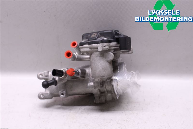 Volkswagen VW PASSAT 15-19 Injspjällhus