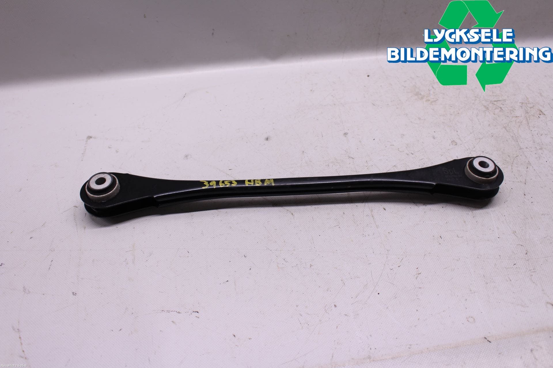 BMW 3 F30/F31/F80 12-19 Bärarm Bak Höger