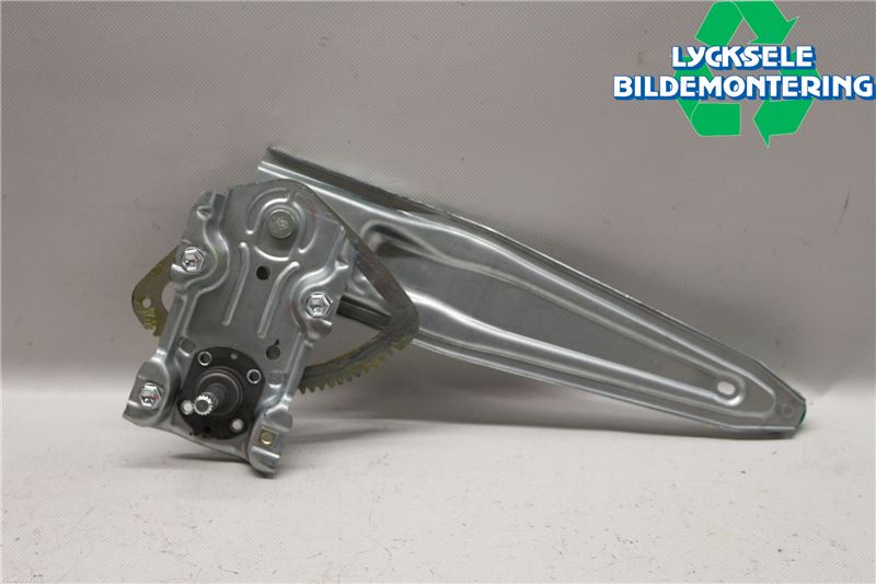 Toyota YARIS XP130 15-20 Fönsterhissats Manuell