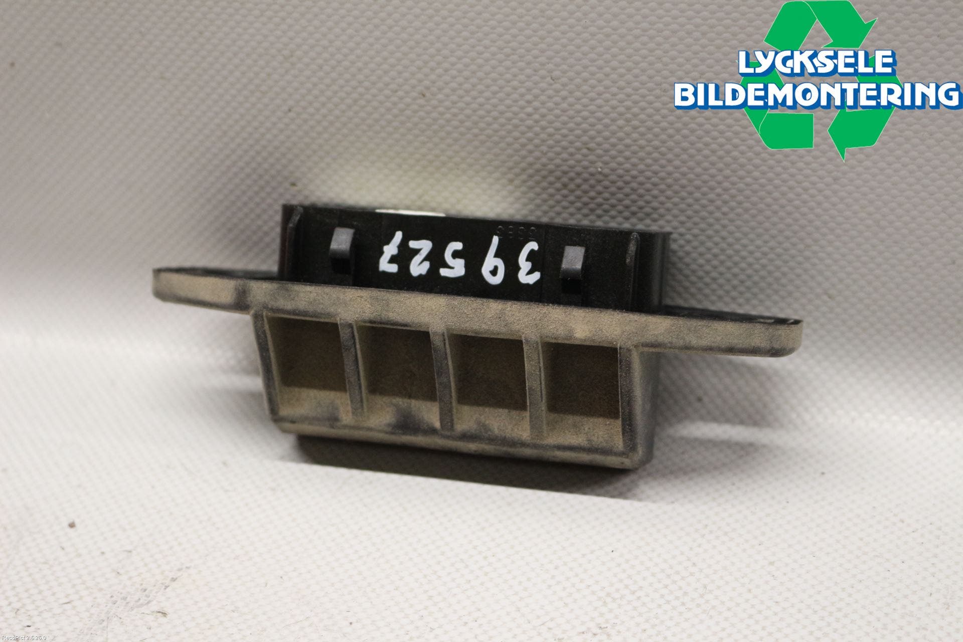 Toyota YARIS XP130 15-20 Bakluckehandtag