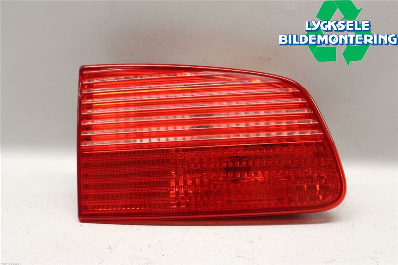 Saab 9-5     06-10 Bakljus Lucka Vä