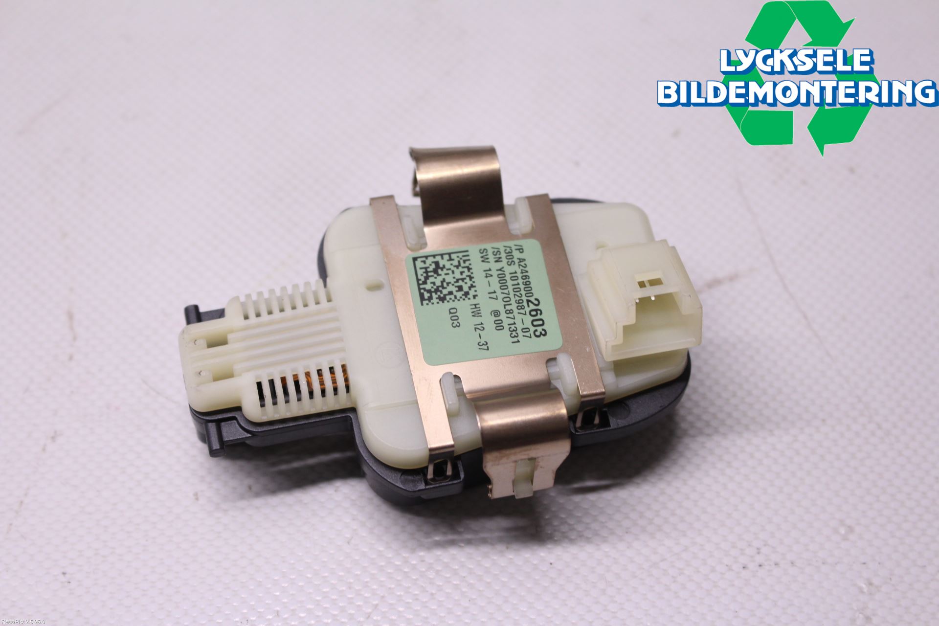 Mercedes-Benz MB CLA-KLASS (C117/X117) 13-19 Regnsensor