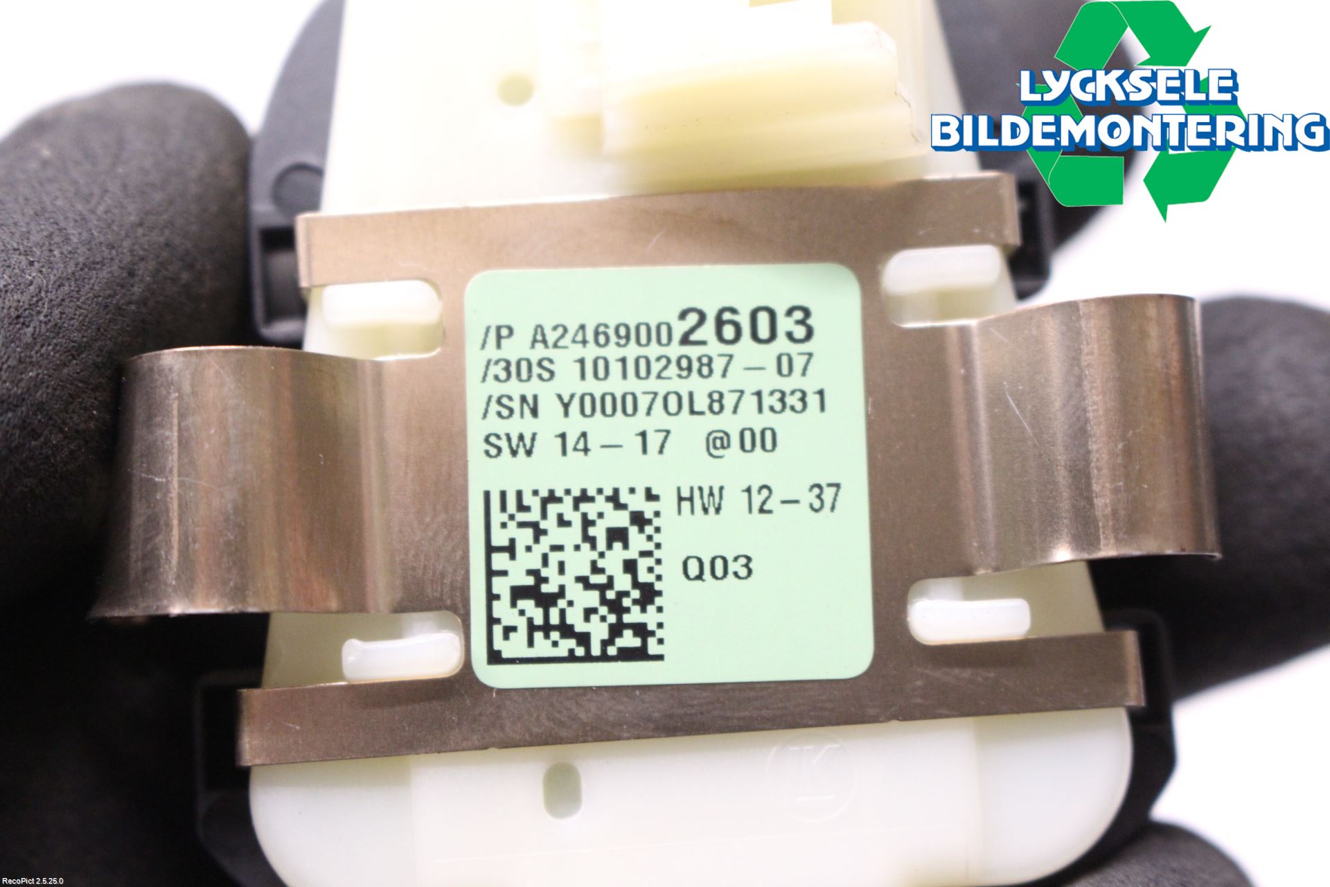 Mercedes-Benz MB CLA-KLASS (C117/X117) 13-19 Regnsensor