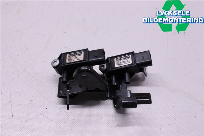 Volkswagen VW PASSAT 15-19 Givare Temp-Tryck Avgas