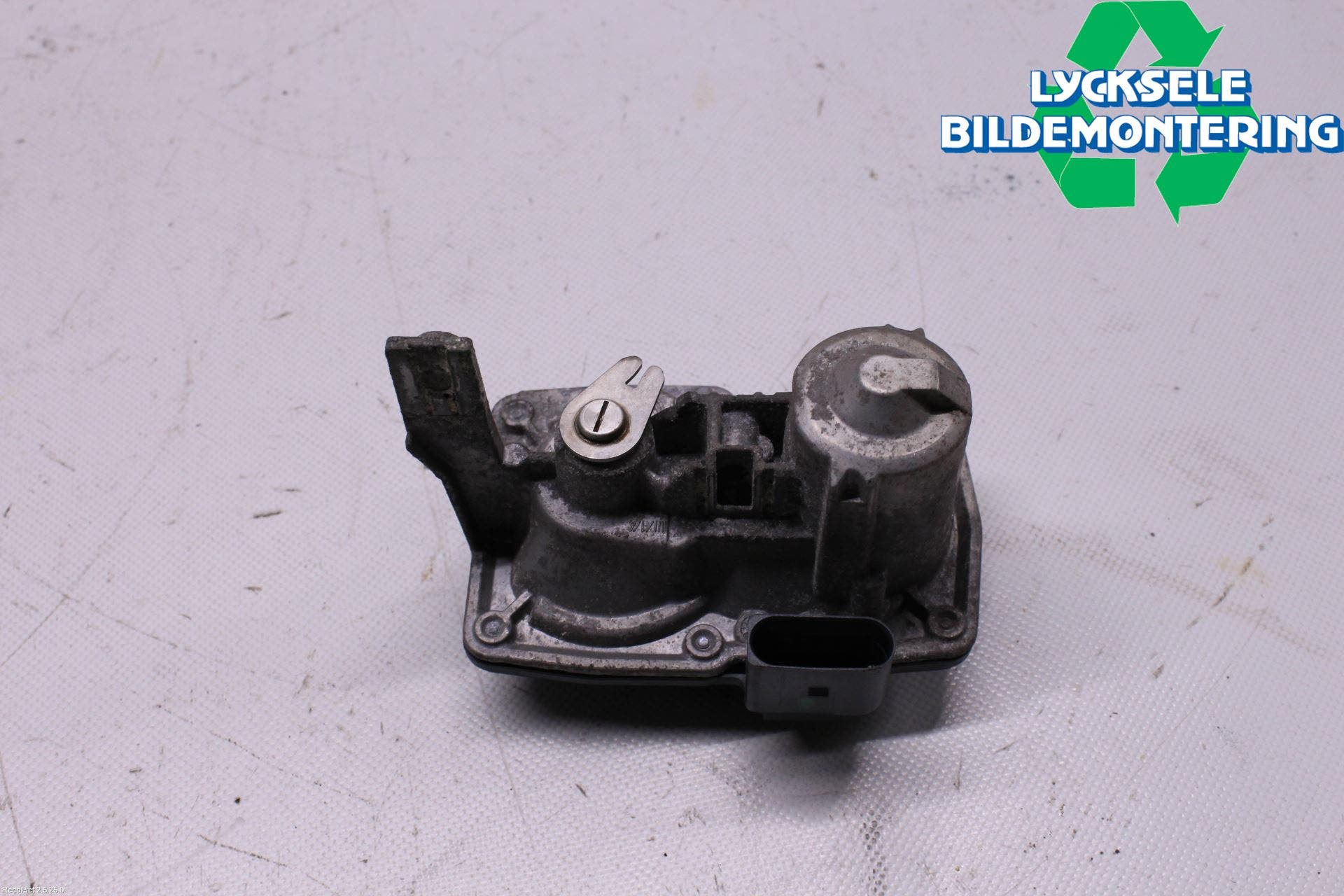 Volkswagen VW PASSAT 15-19 Avgasventil