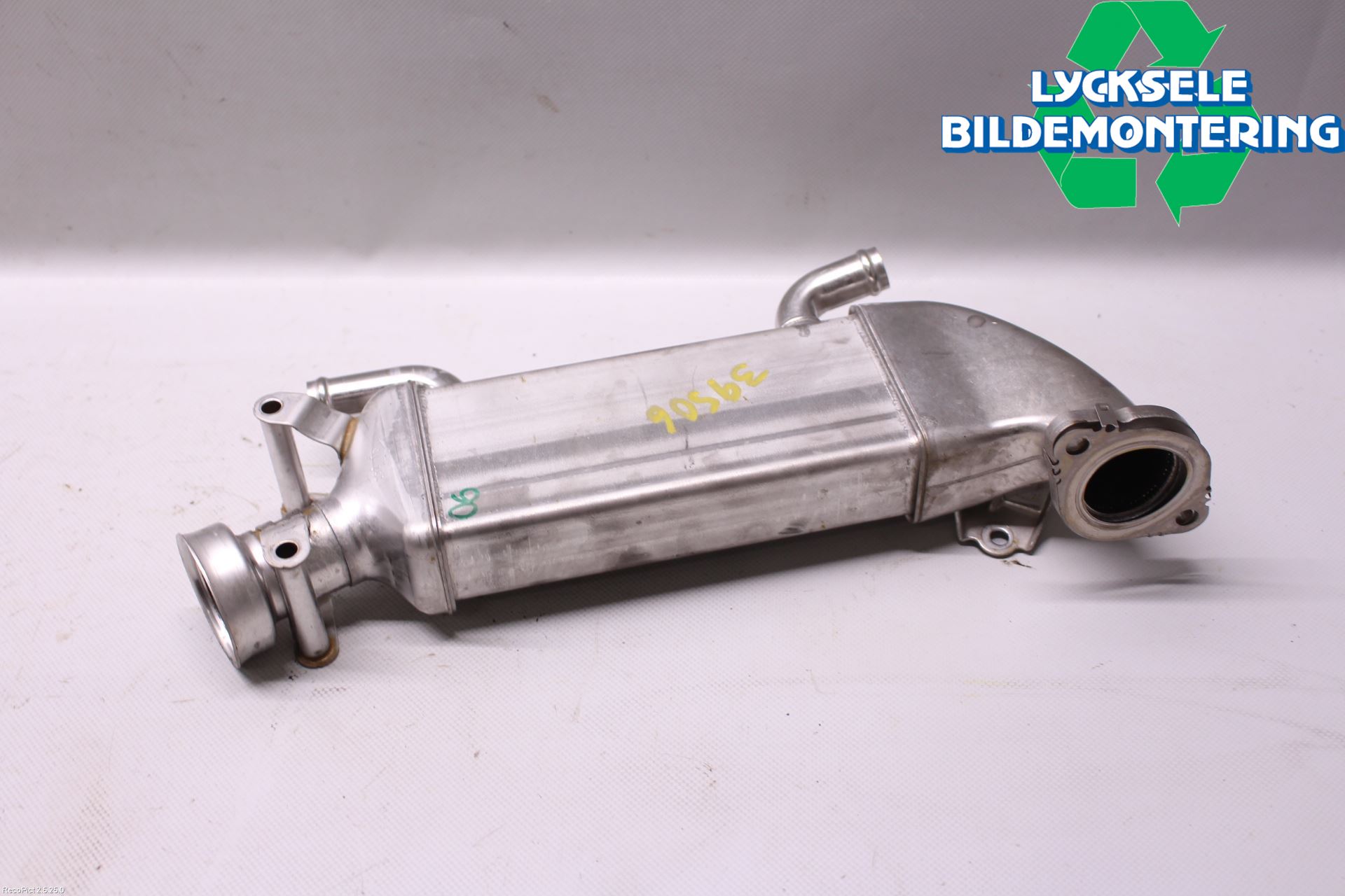 Mercedes-Benz MB CLA-KLASS (C117/X117) 13-19 Avgaskylare