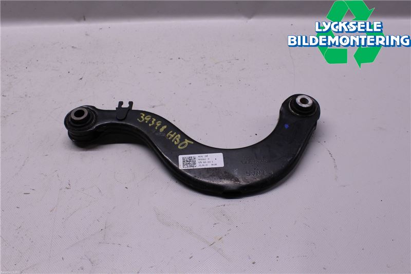 Volkswagen VW PASSAT 15-19 Bärarm Bak Övre Höger