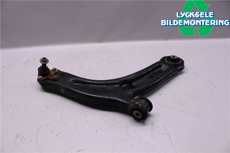 Volkswagen VW PASSAT 15-19 Bärarm Fram Undre Hö