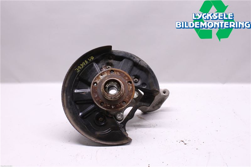Volkswagen VW PASSAT 15-19 Hjullagerhus Bak Vä
